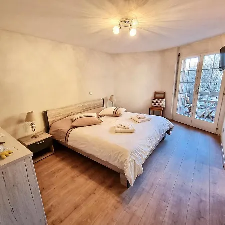 D'hotes Le Bargeot Hotel